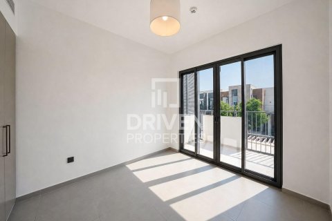Townhouse de 3 dormitorios en Joy, UAE No. 223219 13