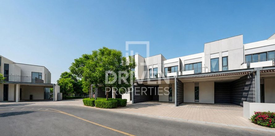 Townhouse de 3 dormitorios en Joy, UAE No. 223219