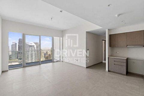 Apartment de 2 dormitorios en Opera District, UAE No. 215160 6