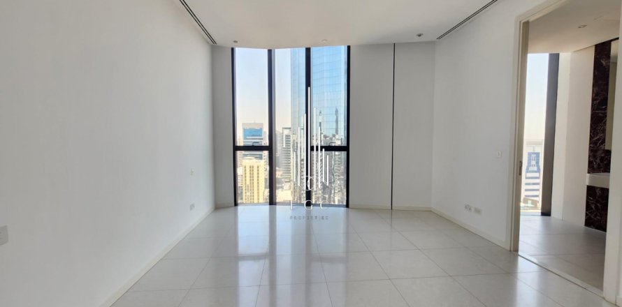 Квартира с 4 спальнями в Corniche Road, ОАЭ №37764