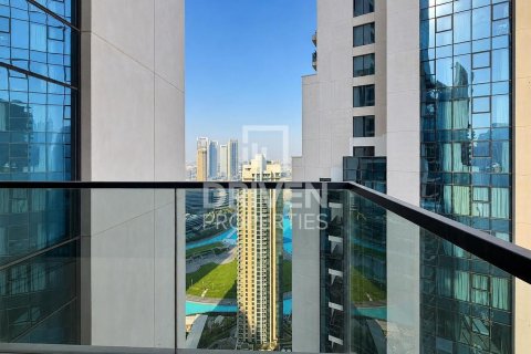 Apartment de 2 dormitorios en Opera District, UAE No. 215091 18