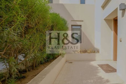 Villa de 3 dormitorios en Reem, UAE No. 112643 3
