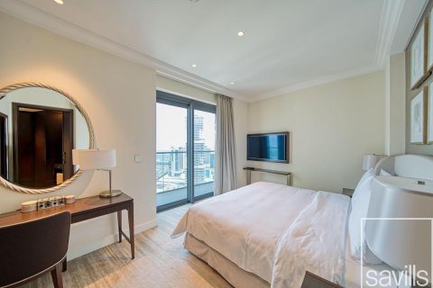 Квартира с 2 спальнями в The Address Residence Fountain Views, ОАЭ №205944 13