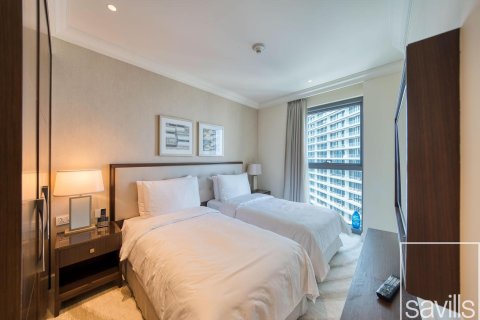 Квартира с 2 спальнями в The Address Residence Fountain Views, ОАЭ №205944 14