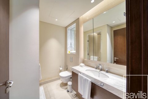 Квартира с 2 спальнями в The Address Residence Fountain Views, ОАЭ №205944 11