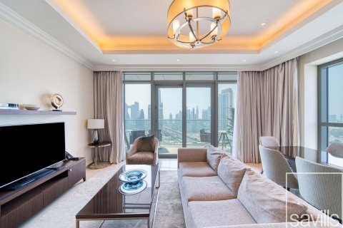 Квартира с 2 спальнями в The Address Residence Fountain Views, ОАЭ №205944 5