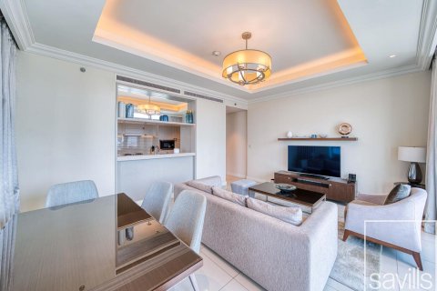 Квартира с 2 спальнями в The Address Residence Fountain Views, ОАЭ №205944 4