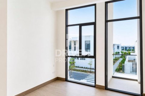 Таунхаус с 4 спальнями в District 11, ОАЭ №225142 6