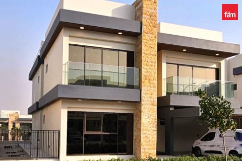6 bedrooms Villa in Dubai, UAE No. 168843