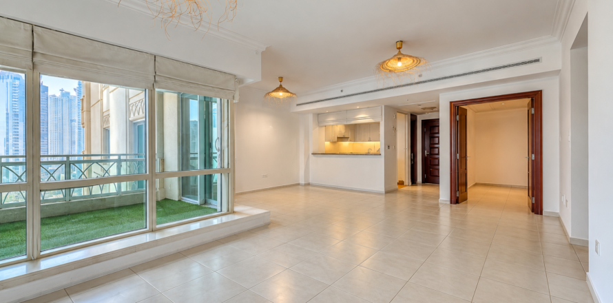Apartment de 2 dormitorios en Dubai Marina, UAE No. 223483