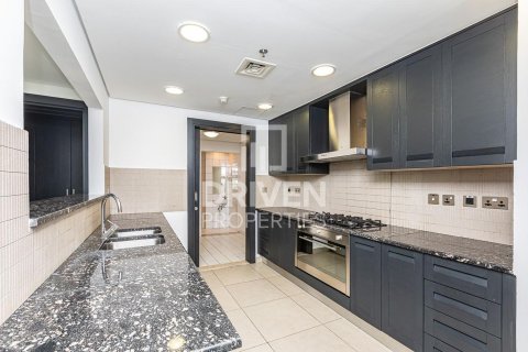 Дуплекс с 3 спальнями в Jumeirah Islands, ОАЭ №218106 7