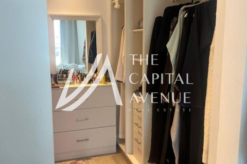 Apartment de 3 dormitorios en  Yas Island, UAE No. 215509 8