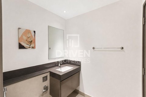 Apartment de 2 dormitorios en Creek Horizon, UAE No. 221488 23