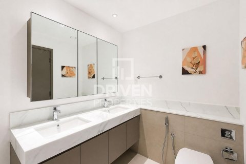 Apartment de 2 dormitorios en Creek Horizon, UAE No. 221488 22