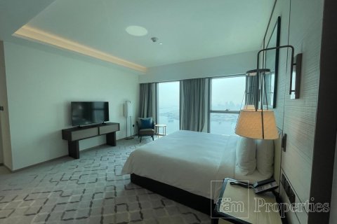 3 bedrooms Apartment in Dubai, UAE No. 215684 13