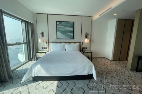 3 bedrooms Apartment in Dubai, UAE No. 215684 19
