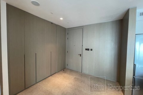 3 bedrooms Apartment in Dubai, UAE No. 215684 6
