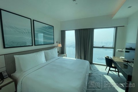 3 bedrooms Apartment in Dubai, UAE No. 215684 20