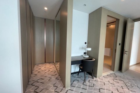 3 bedrooms Apartment in Dubai, UAE No. 215684 8