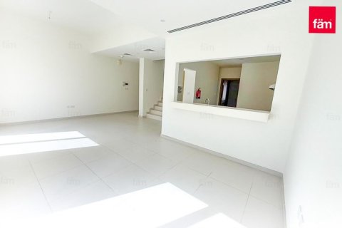 3 bedrooms Villa in Dubai, UAE No. 219269