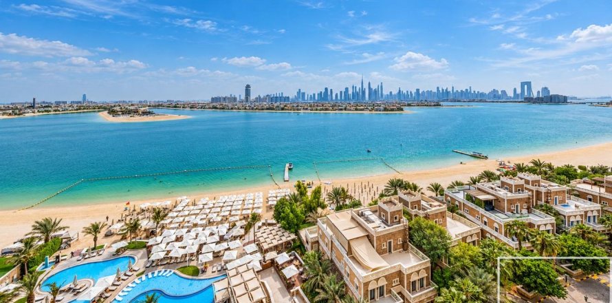 3 bedrooms Apartment in The Crescent, UAE No. 222555