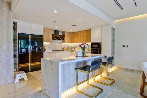 3 bedrooms Townhouse in Jumeirah Village Circle, UAE No. 213033 8