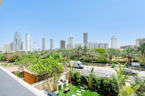 3 bedrooms Townhouse in Jumeirah Village Circle, UAE No. 213033 29