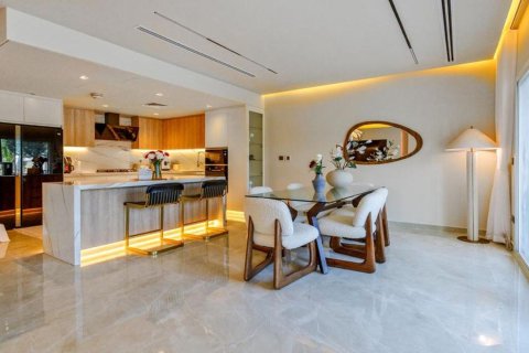 3 bedrooms Townhouse in Jumeirah Village Circle, UAE No. 213033 12