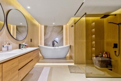 3 bedrooms Townhouse in Jumeirah Village Circle, UAE No. 213033 17