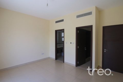 3 bedrooms Townhouse in Reem, UAE No. 220882 10