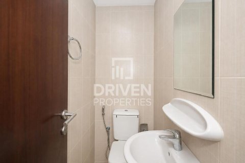 Apartment de 3 dormitorios en Royal Residence, UAE No. 217716 24