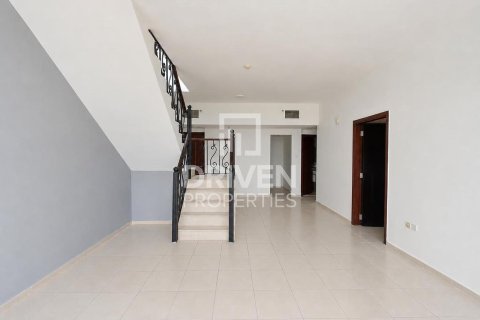 Apartment de 3 dormitorios en Royal Residence, UAE No. 217716 5