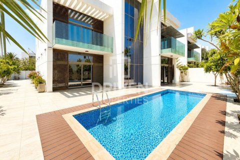 Villa de 5 chambres à District One, UAE No. 217690