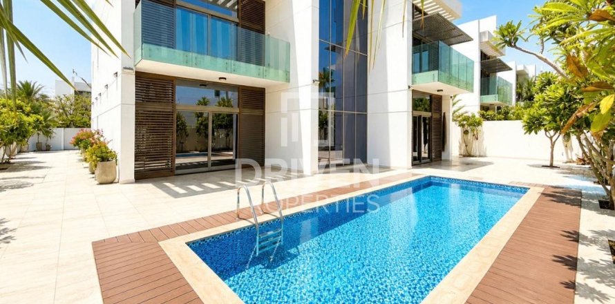 Villa de 5 chambres à District One, UAE No. 217690