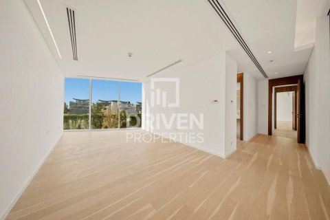 6 bedrooms Villa in The World Islands, UAE No. 212569 9