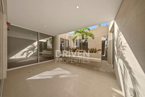 6 bedrooms Villa in The World Islands, UAE No. 212569 19
