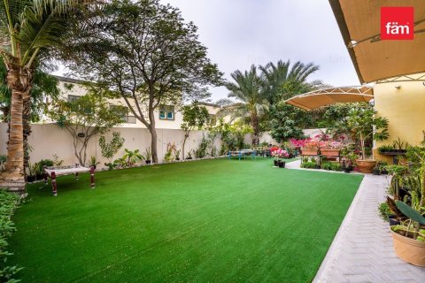 3 bedrooms Villa in Jumeirah Park, UAE No. 150765 3