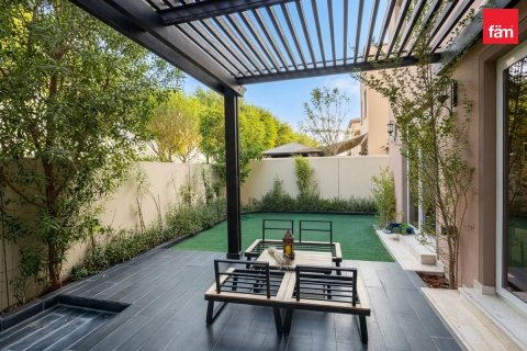 4 bedrooms Townhouse in Dubai, UAE No. 203172 9