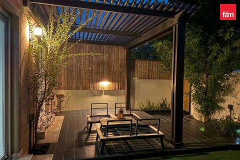 4 bedrooms Townhouse in Dubai, UAE No. 203172 12