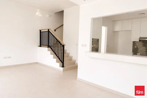 4 bedrooms Townhouse in Dubai, UAE No. 203172 3