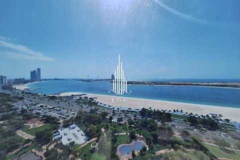 3 bedrooms Apartment in Corniche Road, UAE No. 36754