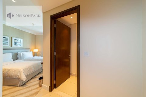 Apartment de 2 dormitorios en The Address Residence Fountain Views, UAE No. 33361 14