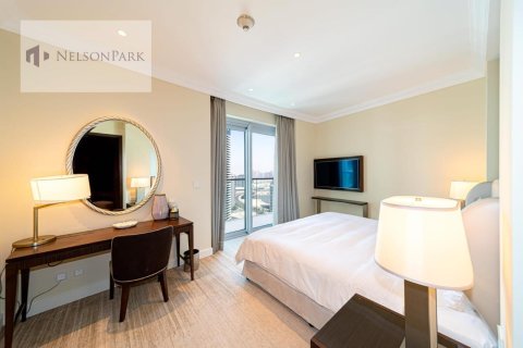 Apartment de 2 dormitorios en The Address Residence Fountain Views, UAE No. 33361 17