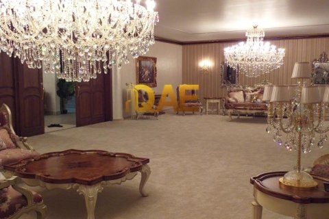 Villa de 16 chambres à Al Twar, UAE No. 3747 4