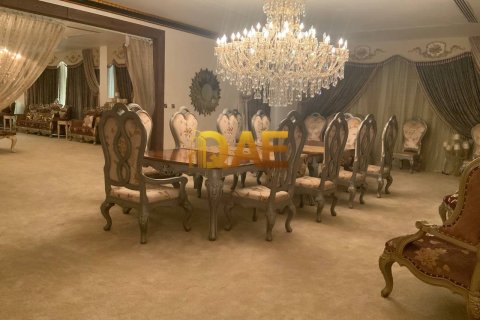 Villa de 16 chambres à Al Twar, UAE No. 3747 19