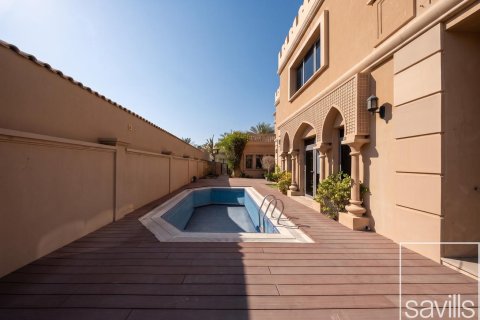 Вилла с 5 спальнями в Garden Homes, ОАЭ №206006 4