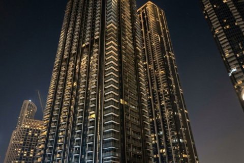 Apartment de 3 dormitorios en Downtown Dubai (Downtown Burj Dubai), UAE No. 223847