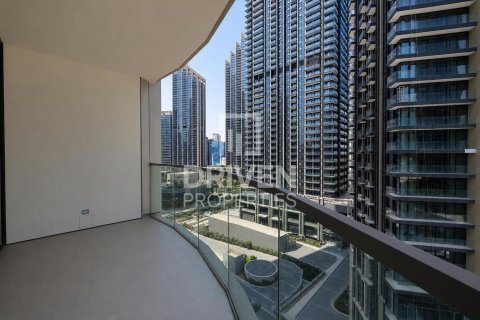 Квартира с 2 спальнями в Opera District, ОАЭ №218558 17