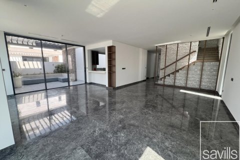 5 غرفة نوم  فيلا في Tilal Al Ghaf, الإمارات العربية المتحدة رقم 222547 4