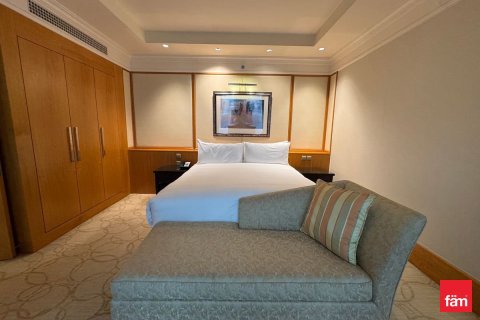 2 bedrooms Apartment in DIFC, UAE No. 159595 8
